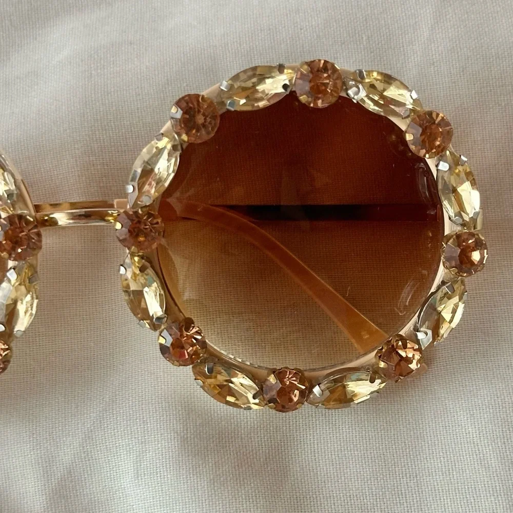 Crystal-Embellished Sunglasses Bold Statement Bohemian Boho Y2K Festival Style
